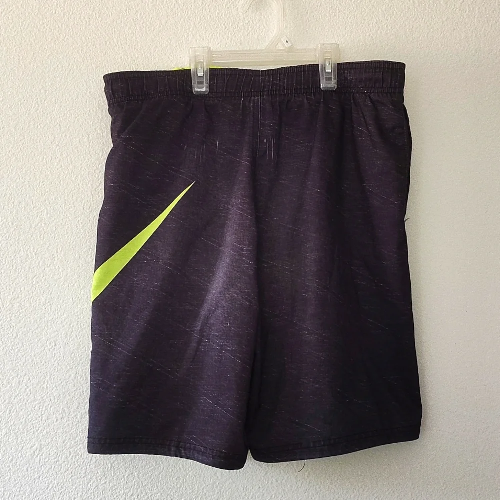 Nike Men's Black and Neon Green  Swim Shorts With Pockets Size Large